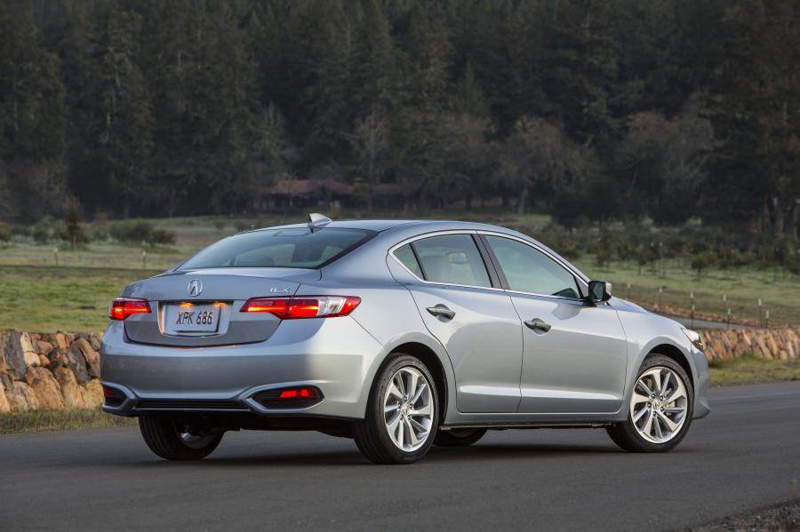  Acura ILX (DE) 2016 года  (фото 12 из 32)
